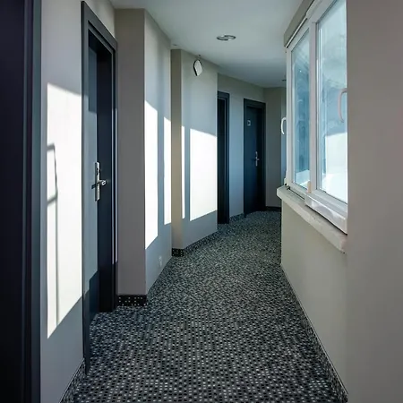 Tourist Hotel